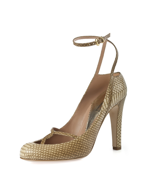 Emporio Armani 11�����ջ�ŮЬ
