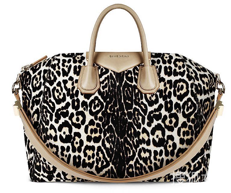 ������Ƥ������GIVENCHY�����ִ�