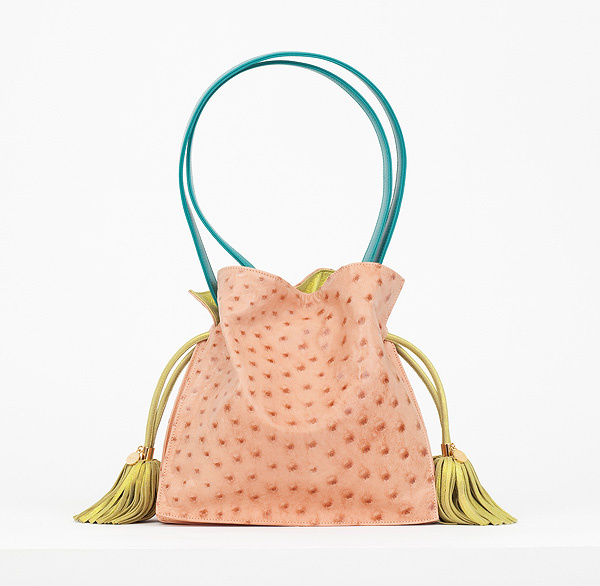 ��ɫ�ؿ�������Loewe 11�����ִ�ϵ�еǳ�