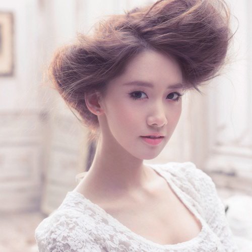 少女时代:端庄复古发型秀