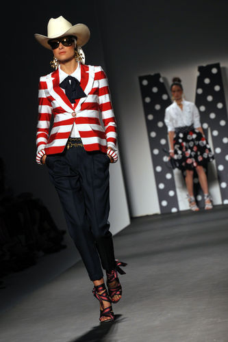 Moschino2011��������ʱװ��