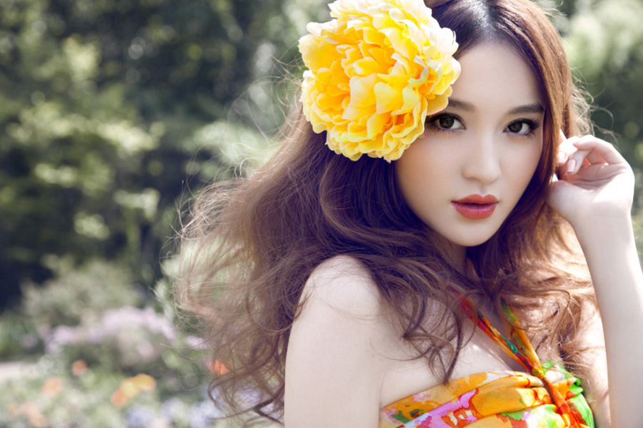 ��Ӱ��¼ǳ��ɫ�����죺�Ҹ��񻨶�һ��