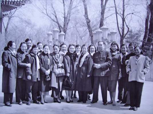 �ܶ�����Ů��Ա�ĺ�����Ӱ