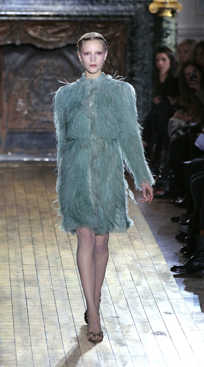 Valentino 2011����߶���˿Ԫ��