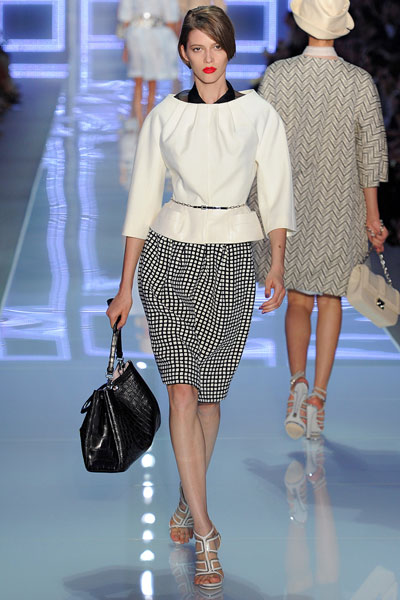 2012����贺��ʱװ�� Christian Dior�㳡