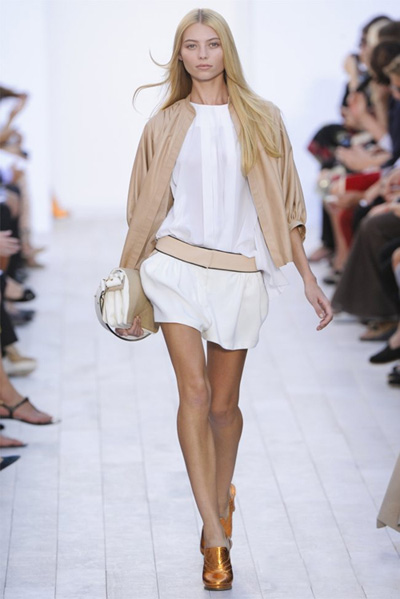 Chloe ���ĳ��� �߹��ݳ���