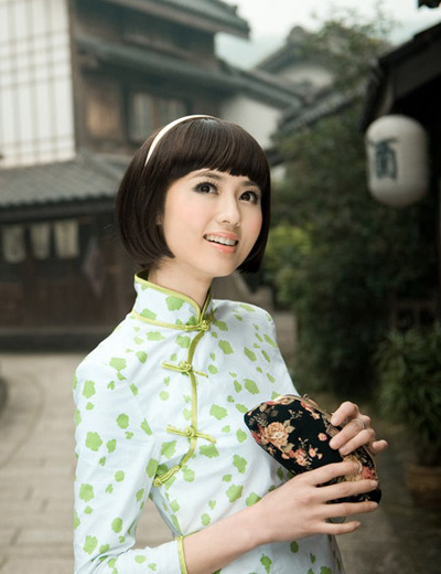清末旗女之袍与民国旗袍的三点区别