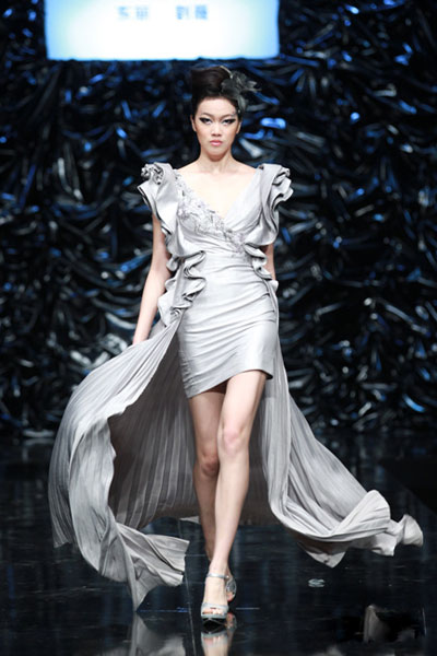 ������ޱWei 2012������Ʒ������