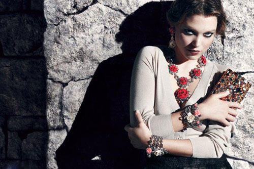 Prada�ȼ�ϵ���鱦��Ƭ �����Ը��Ȼ�����