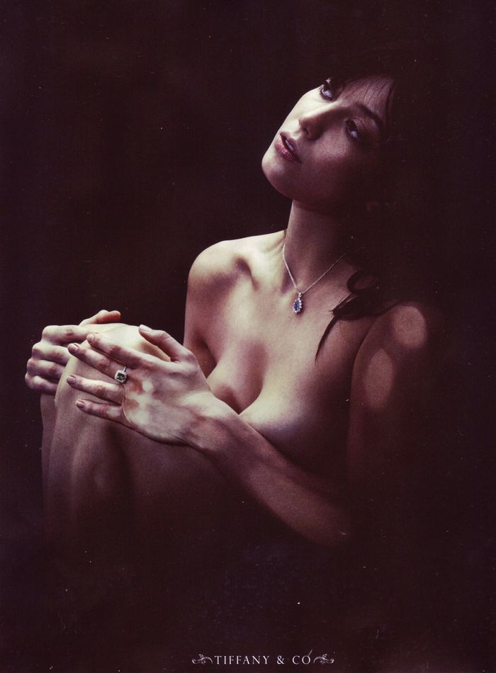 Daisy Lowe����ȫ�����ش�Ƭ