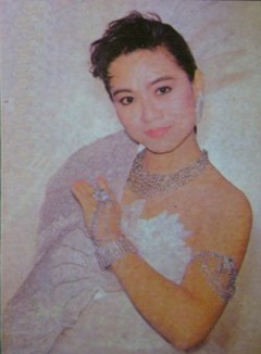 20位春晚当家花旦 青涩写真很惊艳