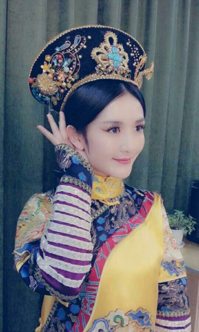 ���Ǿ���˽�մ���� ����ӱ��ʫʫ������