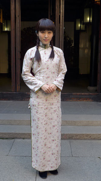 周毅《茧镇奇缘》清纯造型实在漂亮