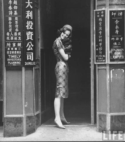 中西方旗袍美女妩媚典雅