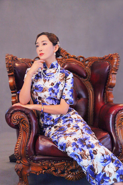 杜若溪《勇敢的心》曝温婉旗袍剧照