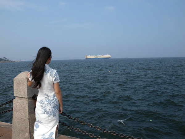 旗袍于我而言就是一件普通衣服 而今我决定至少为它付出5年