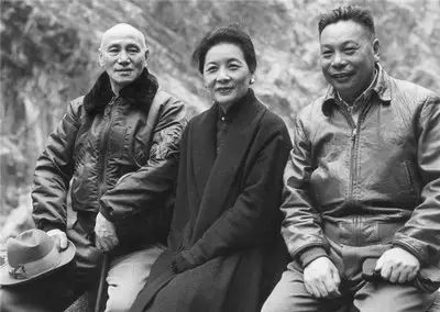 民国第一夫人宋美龄琴棋书画样样精通