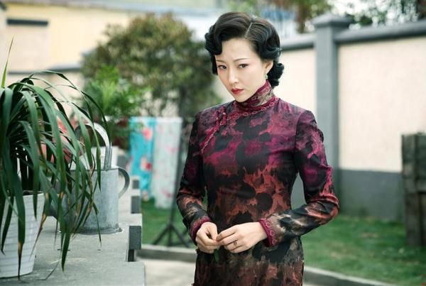 《小欢喜》小梦上热搜,穿上旗袍的金丰,竟这么优雅温婉!