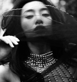 д���Ƭ��Vivian�ĺڰ�ɭ��
