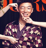�Ʋ���־д�棺��һ˼�����ϵ۾�Ц��