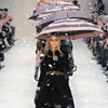 <em>Burberry</em> Prorsum 2012�ﶬ�׶�ʱװ�� �������������黳