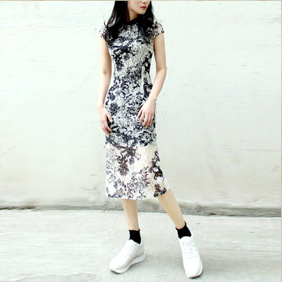 SUNOOM |  ԭ���ڰ�ˮīӡ����˿�ճ���������ȹ
