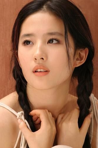 清纯“小倩”刘亦菲嫩颜秘密