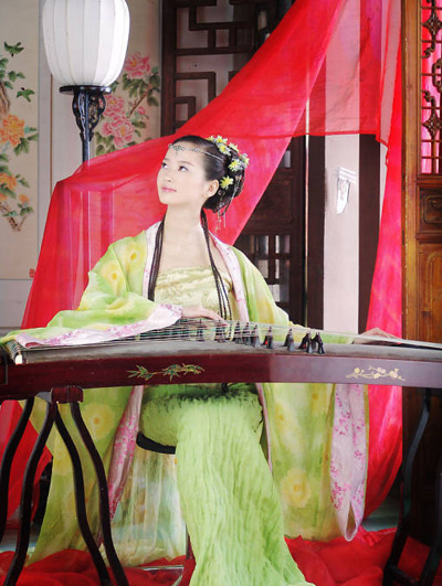 雨落花白、陌舞寒香