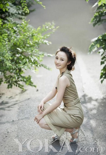 甜妞演绎仲夏浪漫 萝莉姚笛时尚蜕变