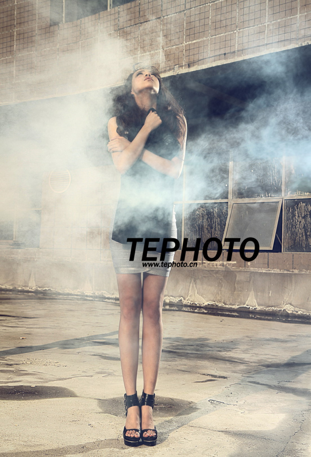 ���д�Ƭ��TEPHOTO_L.S