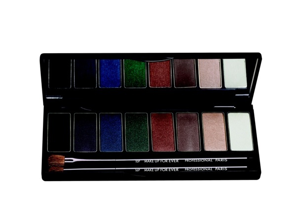 MAKE UP FOR EVER 2011秋冬妆容——潮色烟熏