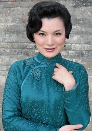 《兵临城下》阎青妤旗袍出场 演绎善良婉约琴姨