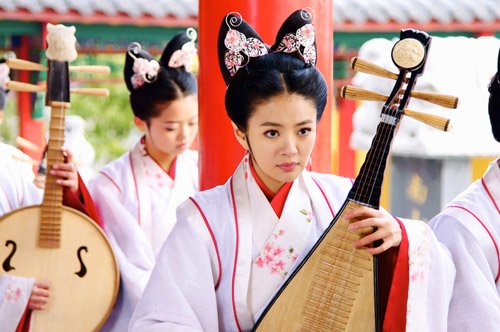 ���������󹬡���һ����ְ����Ǳ����