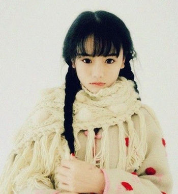 “南笙姑娘”民国复古妆萌到爆 成宅男新女神
