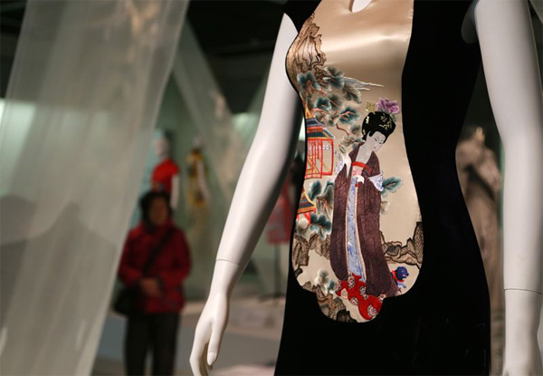 婉约旗袍 国服典范 旗袍时装艺术展在河南博物院公展