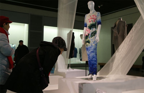 婉约旗袍 国服典范 旗袍时装艺术展在河南博物院公展